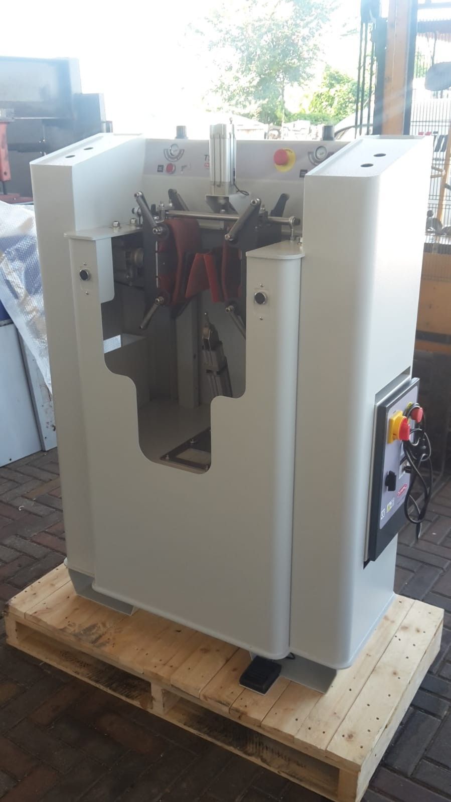 side-lasting-machine-olympic-tsl11