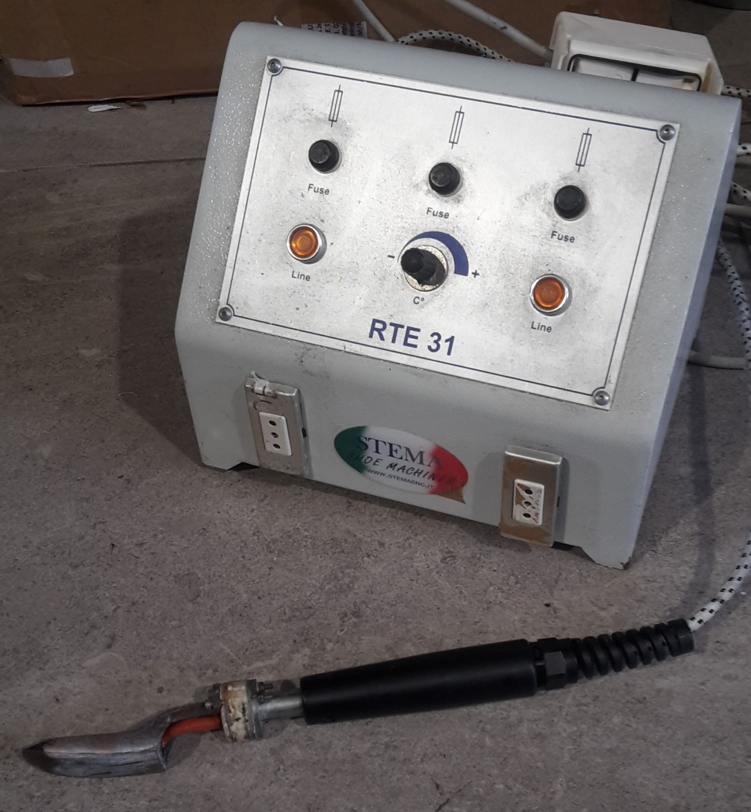 temperature-and-steam-regulator-stema-rte31
