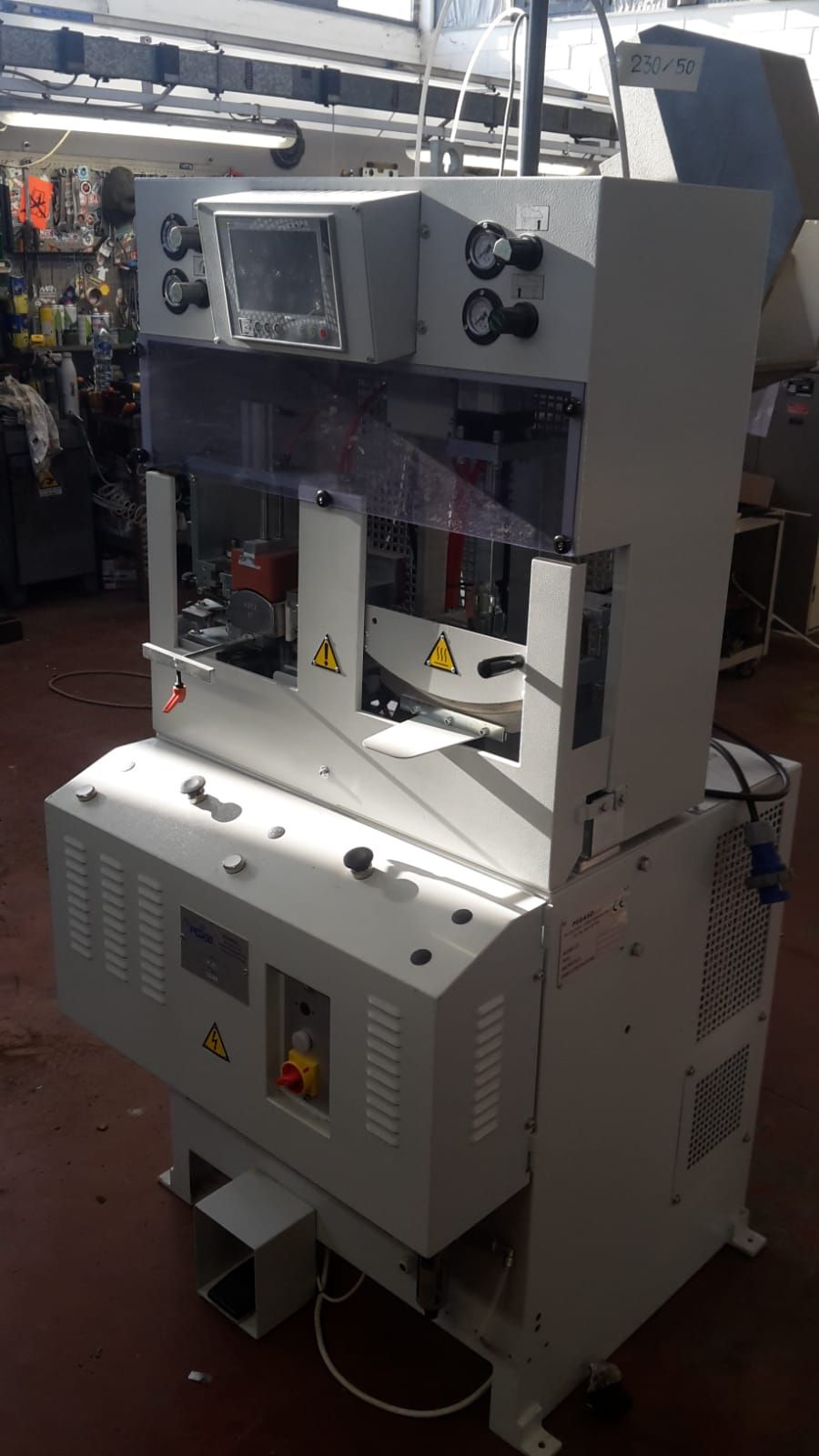 toe-moulding-forming-machine-pegaso-f1-r1